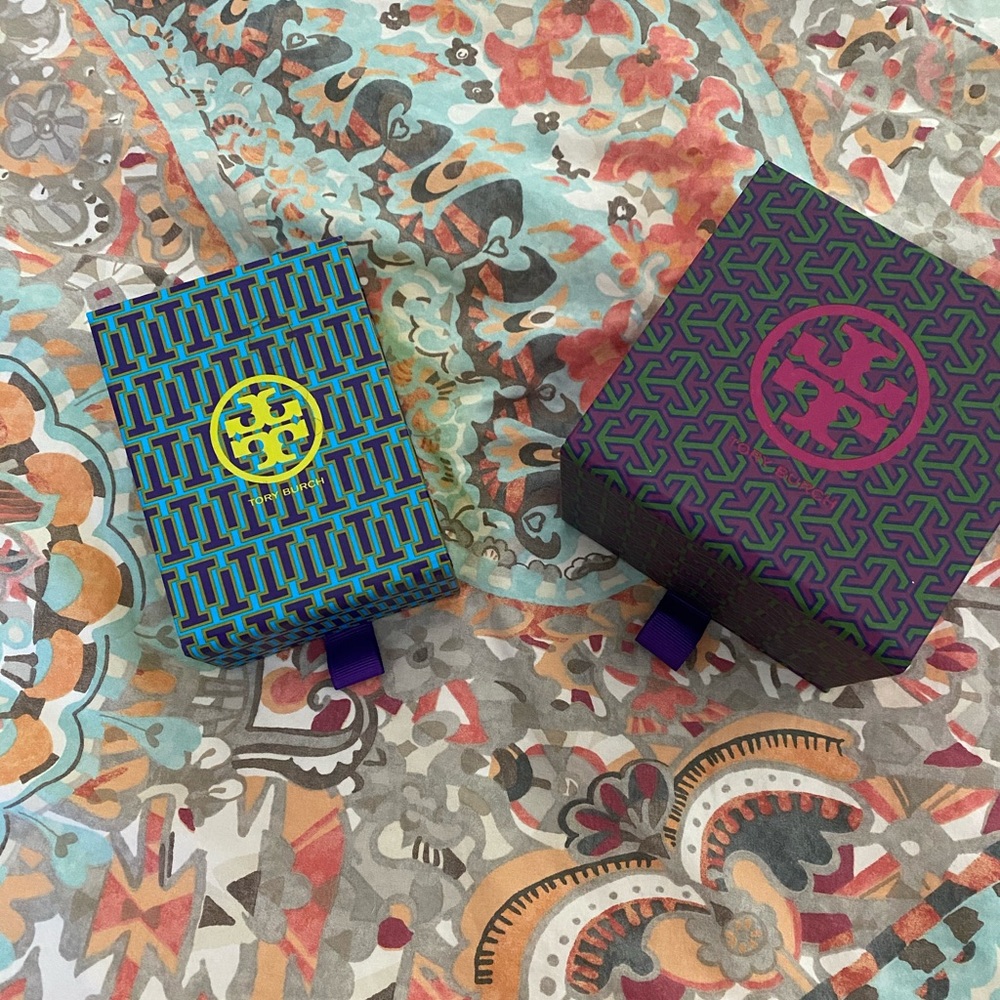 Tory Burch magnetic accessory boxes